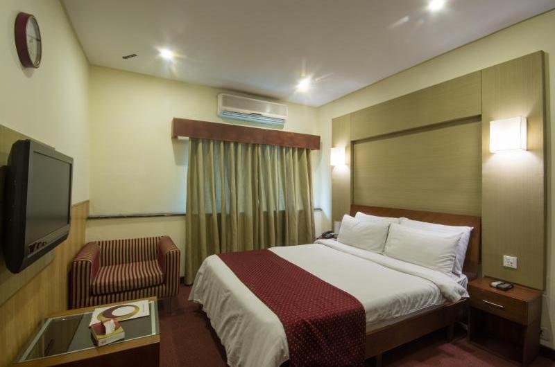 Hotel One Gulberg Lahore