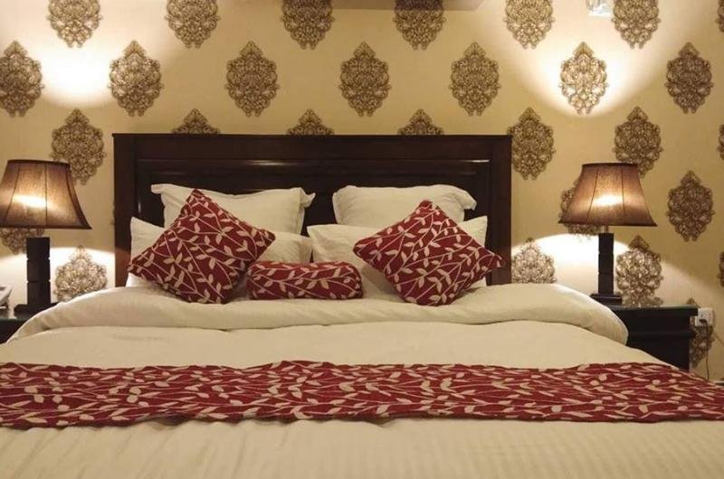holiday-grand-resort-bhurban-Deluxe Double Room