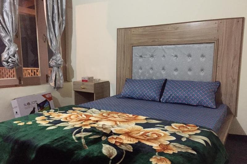 baltit-heritage-inn-hotel-karimabad-Deluxe Double Room