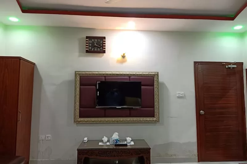 Lavish Inn Guest House Karachi